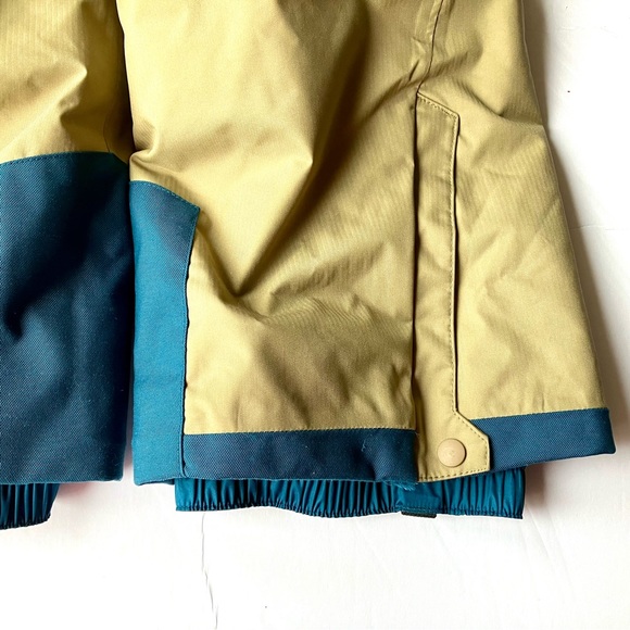 Patagonia Boys Insulated Snowshot Pants Ash Tan Size 10 Waterproof Snow - Picture 6 of 14